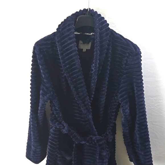 Nine West Sleepwear Women's Navy Blue Plush Belted Lounge Robe Sz S/P - Picture 2 of 10